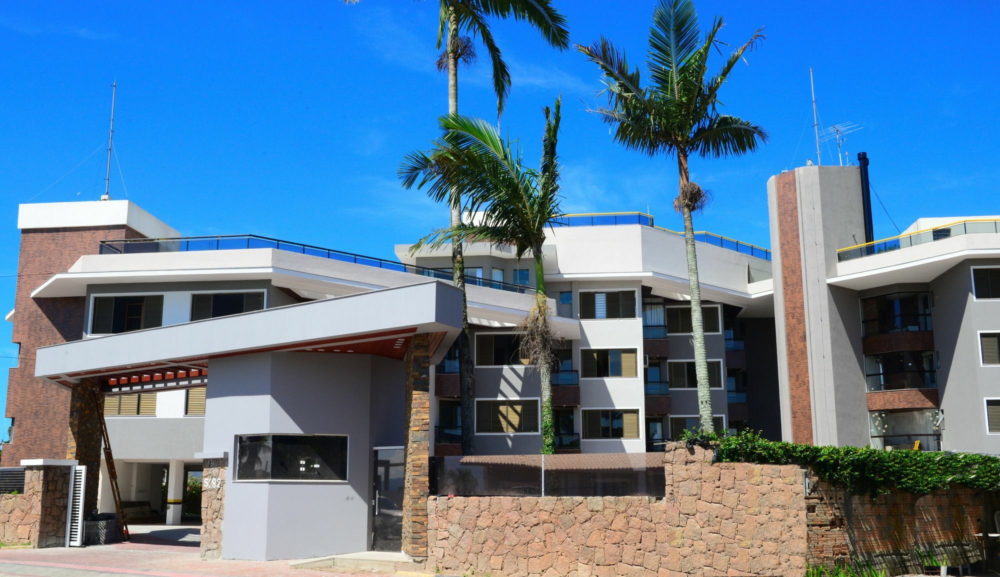 Boulevard Ponta Das Canas Governador Celso Ramos Exterior photo